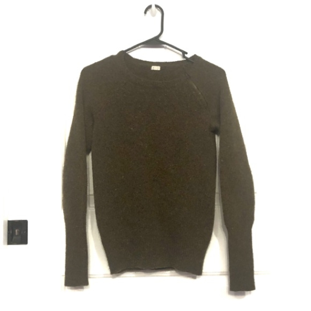 5/$20 J. Crew Olive Green Sweater